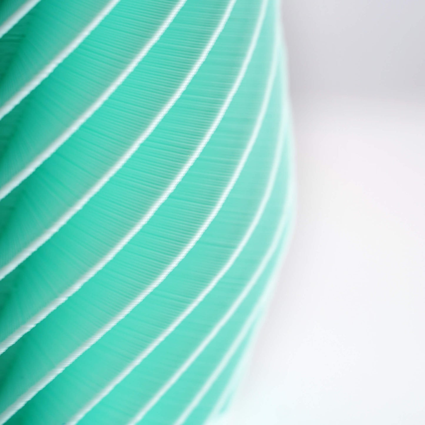Vaas | Swirl